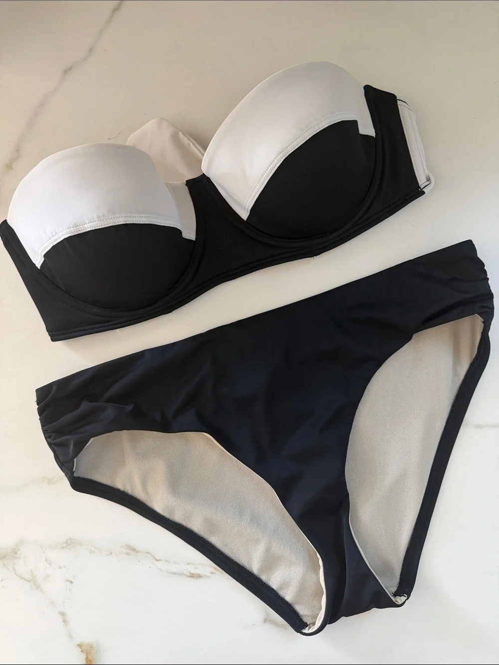Echo Black White Bandeau Bikini Set strapless sz L swimsuit pinup style - Picture 1 of 7